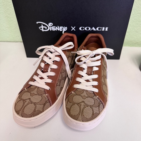 Disney Coach Clip Low Top Sneaker In Signature Jacquard With Mickey Mouse cn431 - Picture 2 of 8